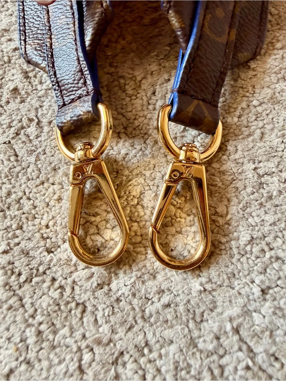 *GIFTABLE condition* Louis Vuitton limited edition LV colors bandouliere strap